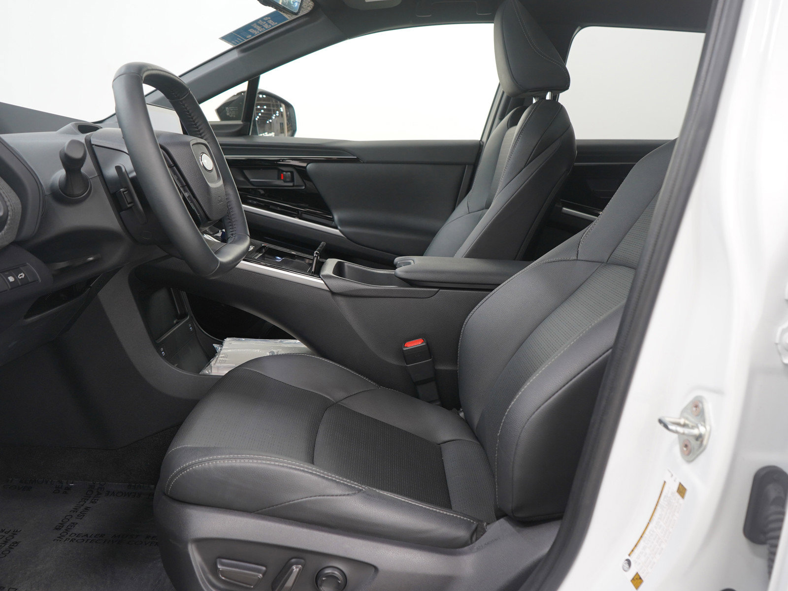 Used 2024 Subaru Solterra Touring w/ Touring Package image 23