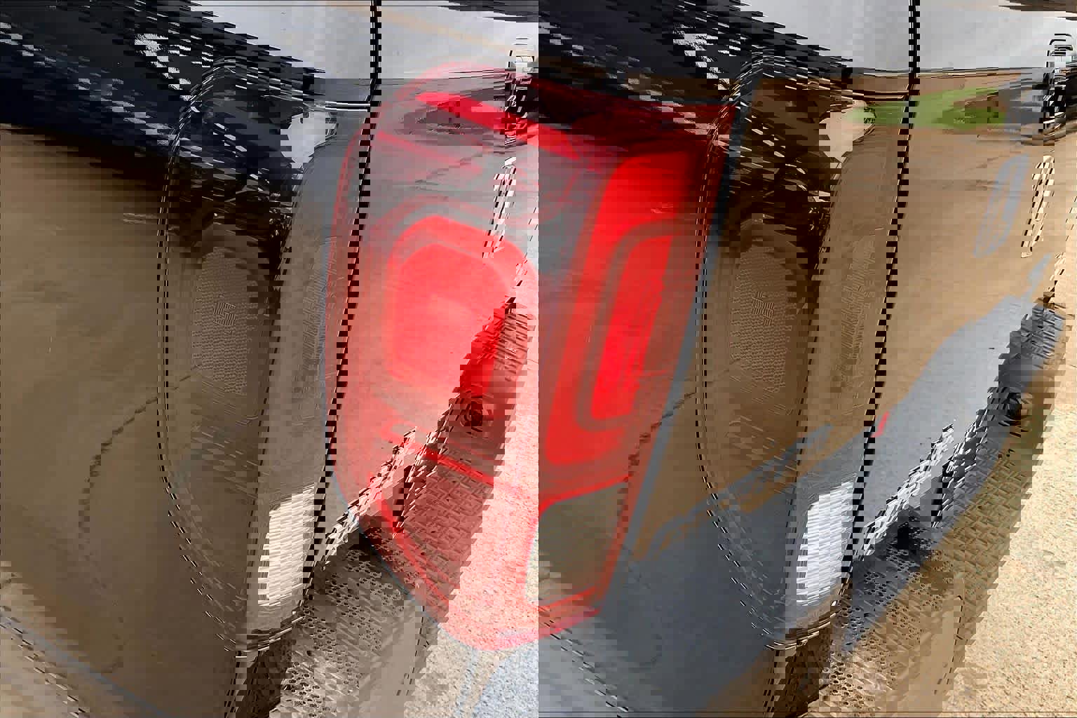 Used 2021 Honda Ridgeline Black Edition image 28