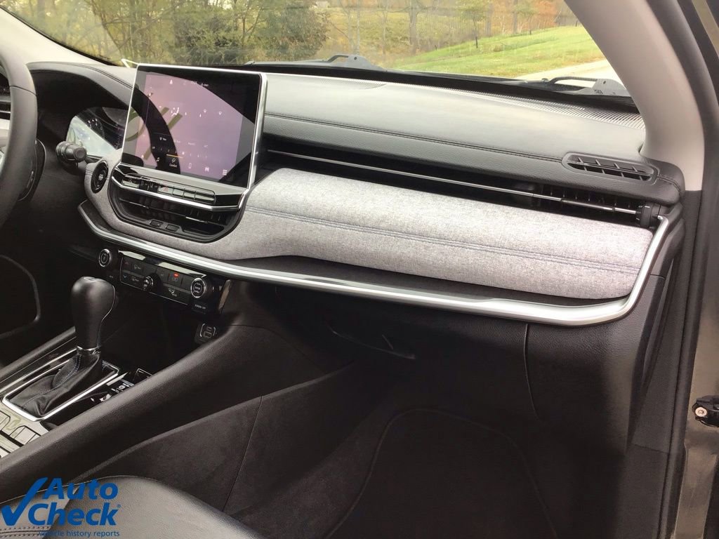 Used 2022 Jeep Compass Latitude image 26