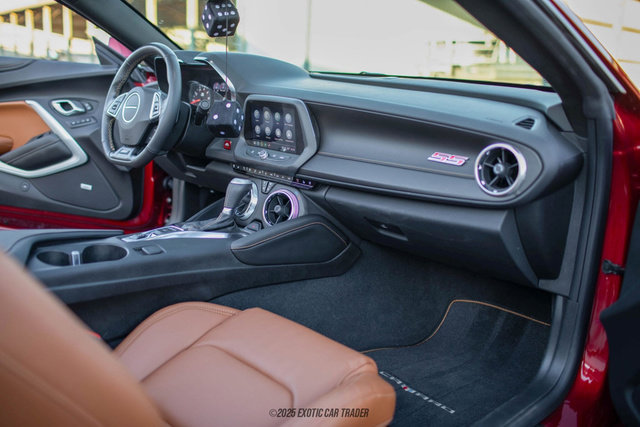 Used 2021 Chevrolet Camaro SS image 41