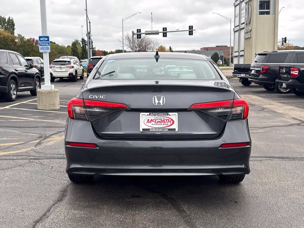 Certified 2022 Honda Civic EX image 10