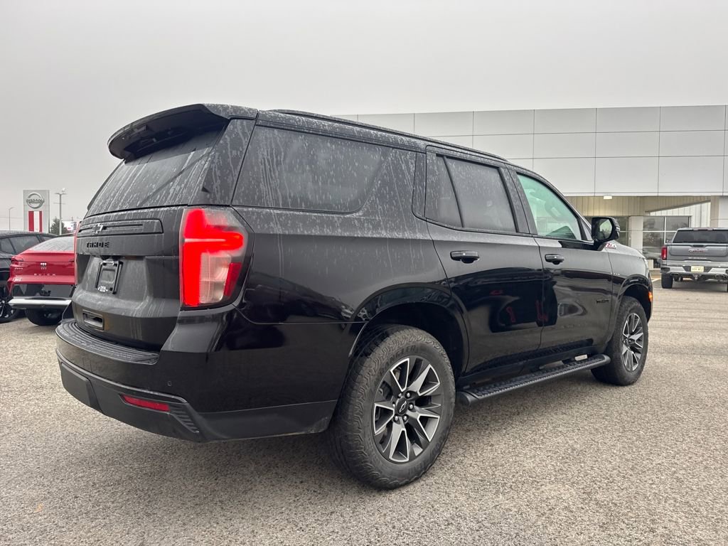 Used 2024 Chevrolet Tahoe Z71 w/ Luxury Package image 5