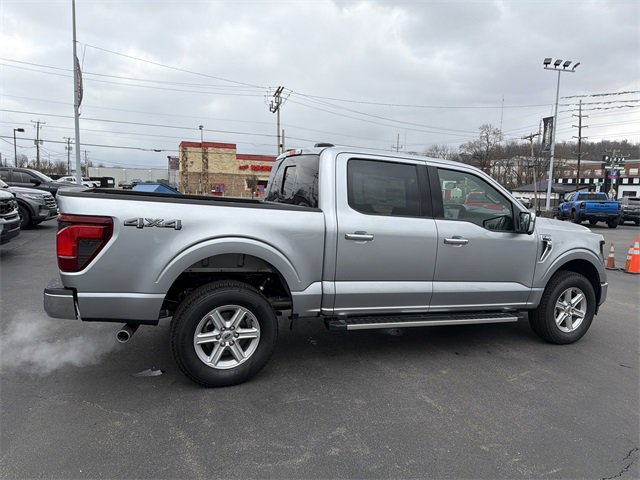 New 2025 Ford F150 XLT w/ Equipment Group 302A MID image 3