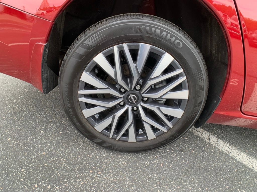Certified 2025 Nissan Altima 2.5 SV AWD/4WD image 32