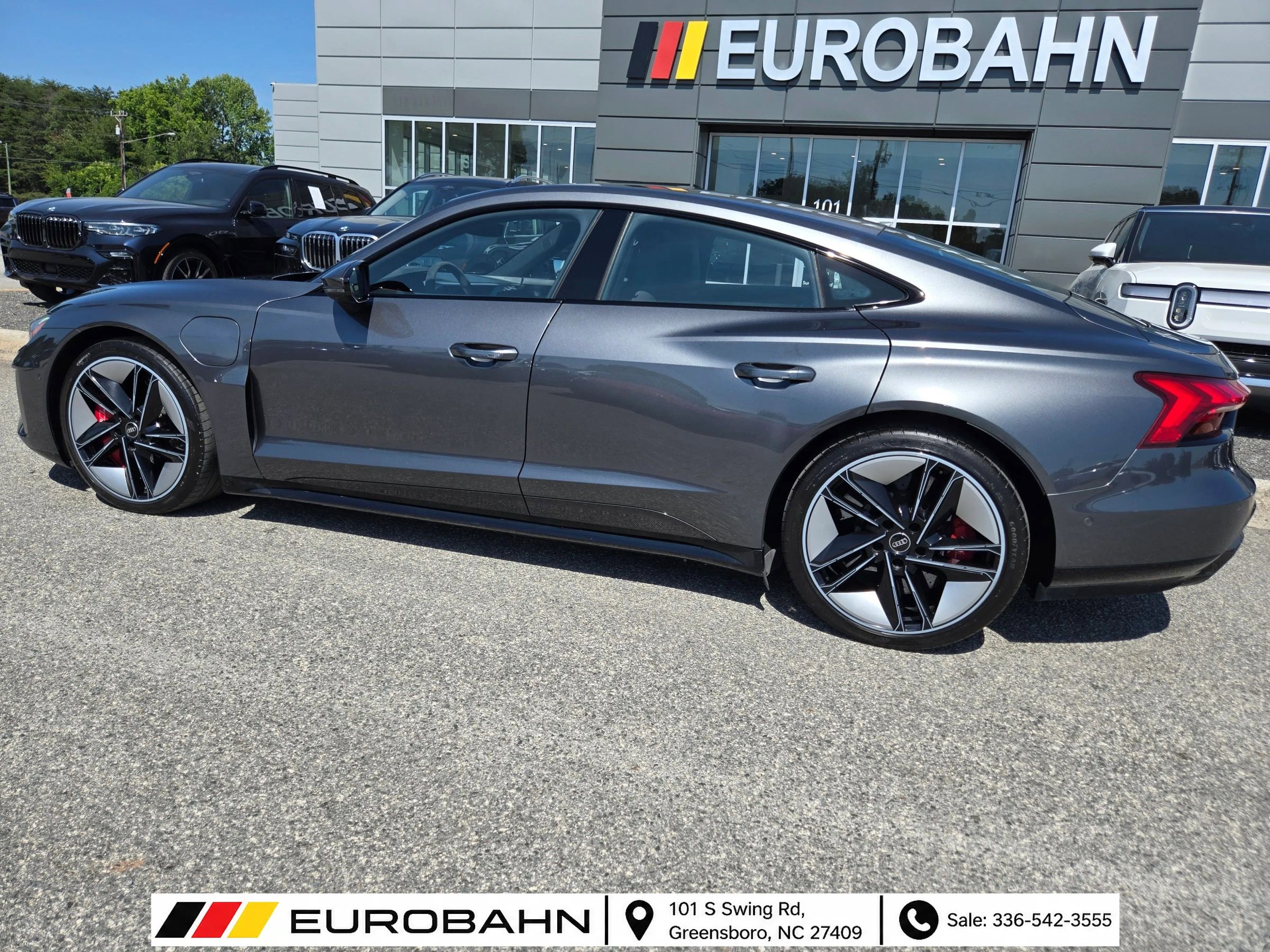 Used 2022 Audi RS e-tron GT w/ Year 1 Package AWD/4WD image 27