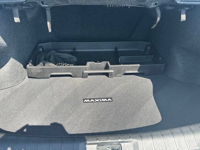 Used 2023 Nissan Maxima SR w/ Sport Mat Group FWD image 18
