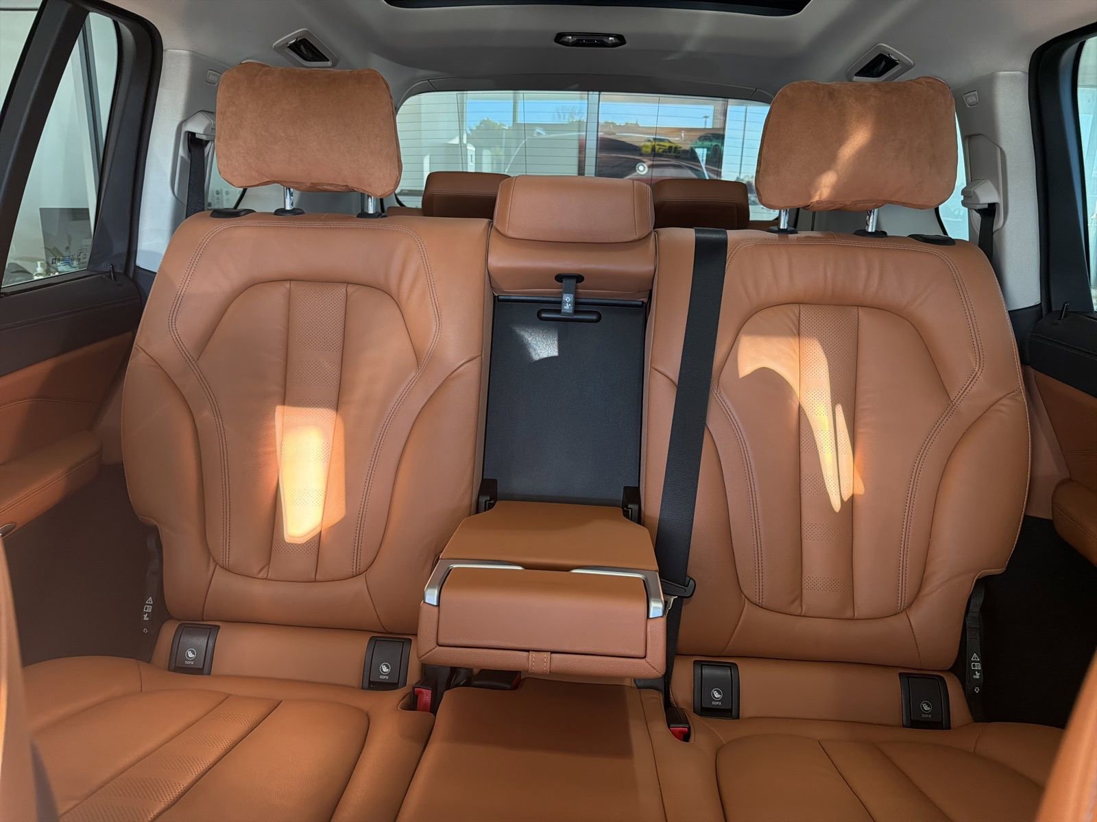 Certified 2022 BMW X7 xDrive40i w/ Premium Package image 43