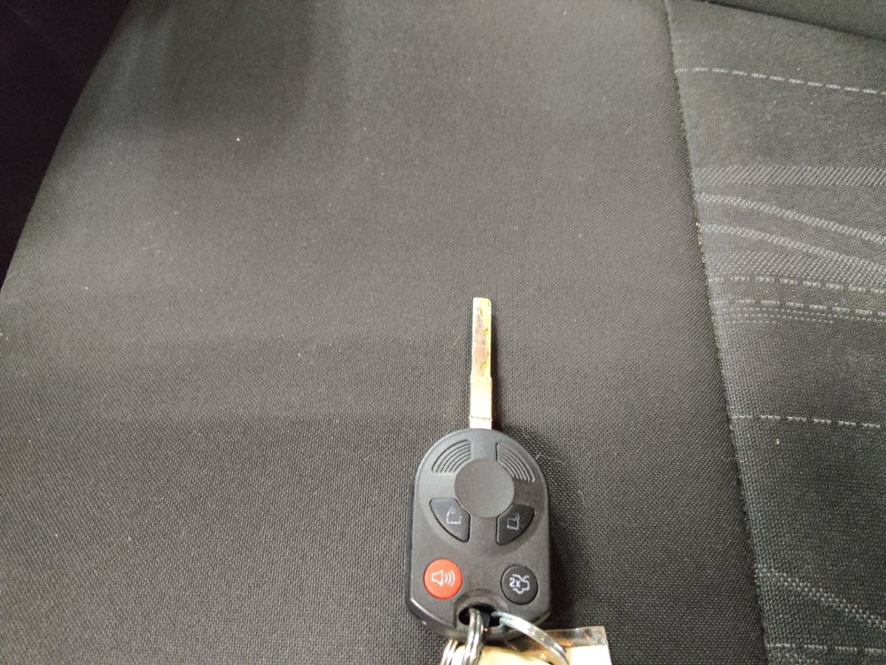 Used 2018 Ford Focus SE FWD image 32