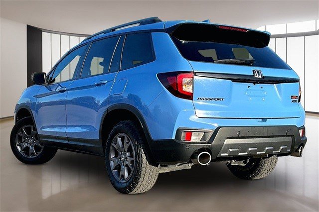 Certified 2024 Honda Passport TrailSport image 4