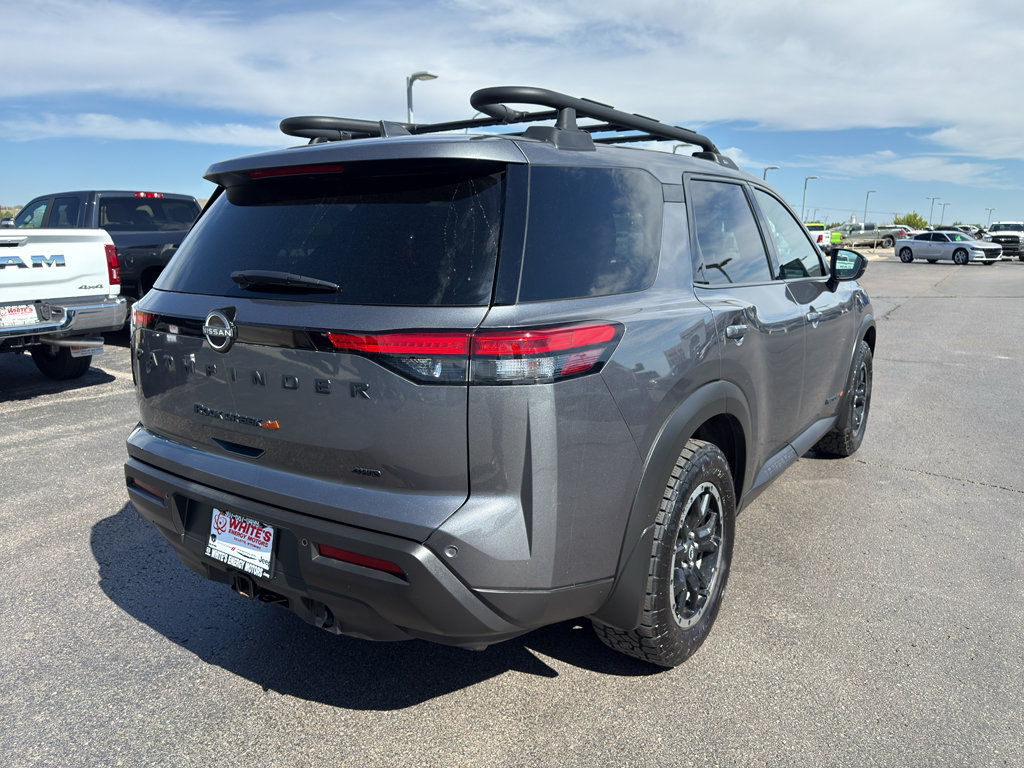 Used 2025 Nissan Pathfinder Rock Creek AWD/4WD image 5