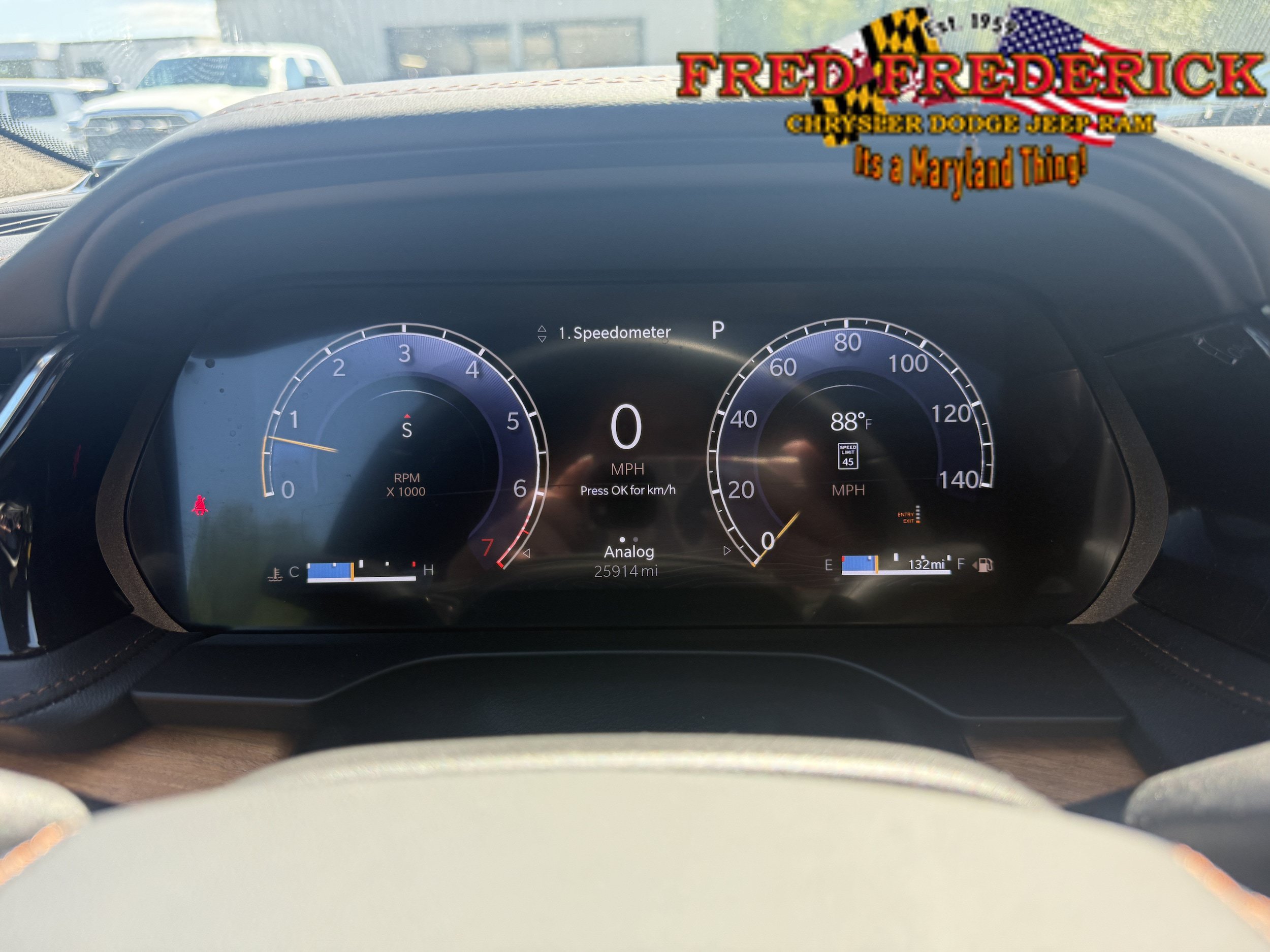 Used 2025 Jeep Grand Cherokee L Summit AWD/4WD image 11