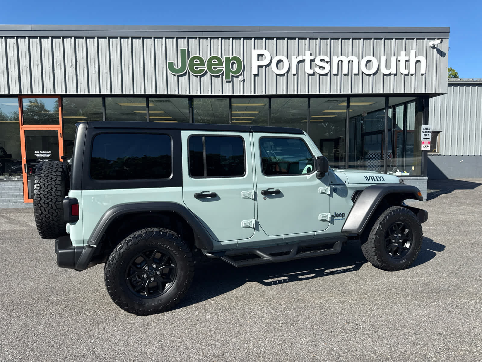 Used 2024 Jeep Wrangler Unlimited AWD/4WD image 5