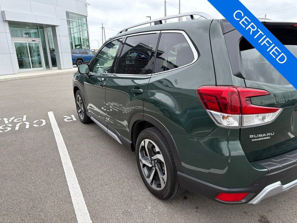 Used 2024 Subaru Forester Touring AWD/4WD image 3