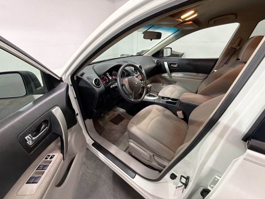 Used 2012 Nissan Rogue S image 10