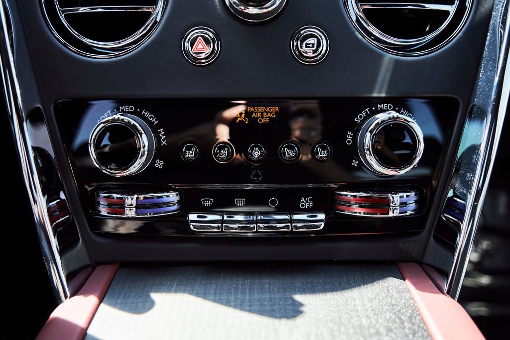 Used 2026 Rolls-Royce Cullinan image 65