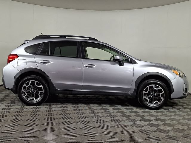 Used 2017 Subaru Crosstrek 2.0i Premium AWD/4WD image 10