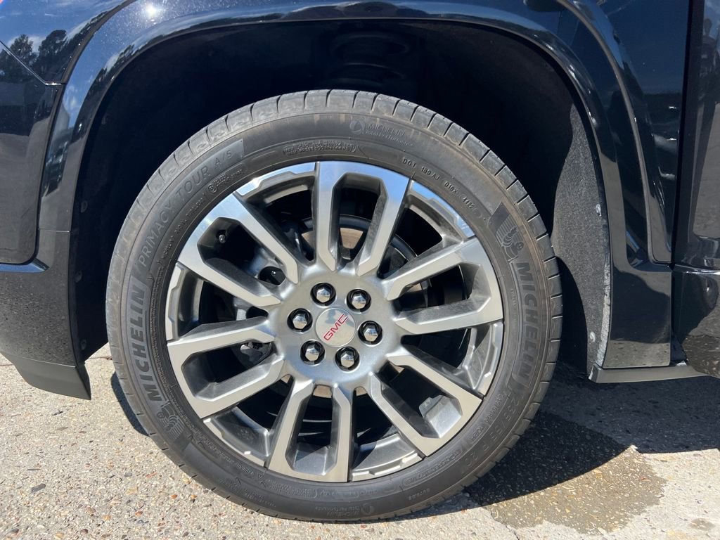 Used 2023 GMC Acadia Denali image 31