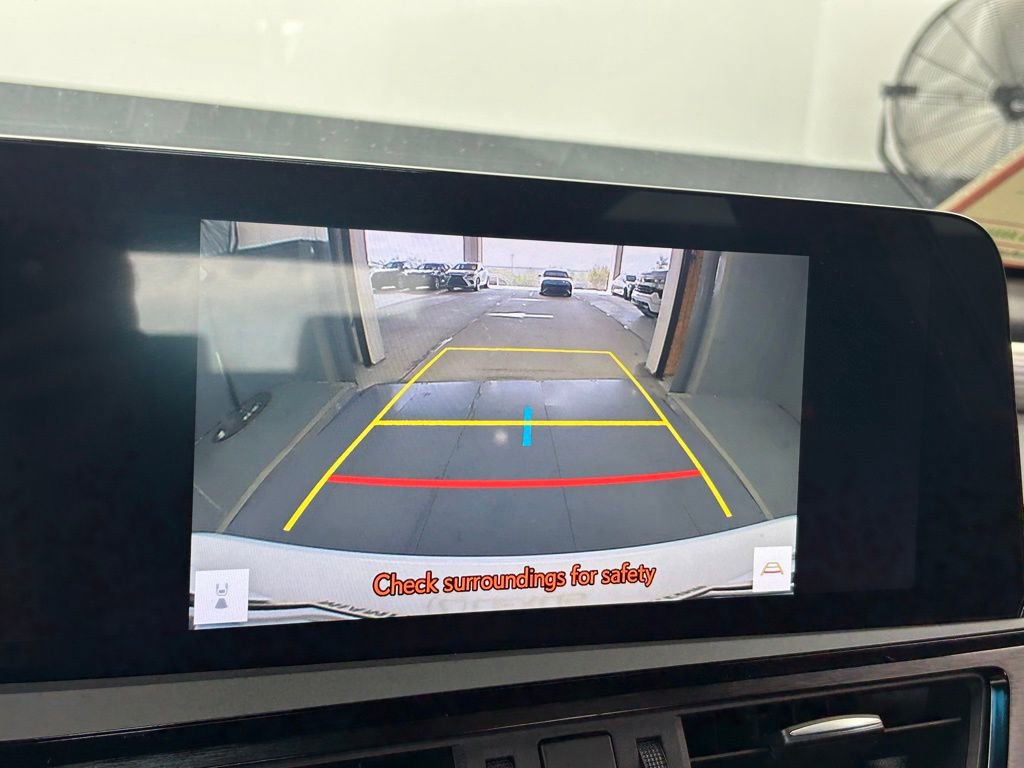 Used 2023 Lexus ES 300h F Sport image 13