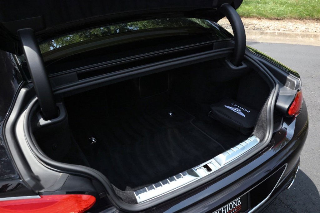 Used 2024 Bentley Continental GT image 47