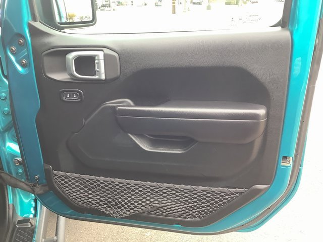 Used 2020 Jeep Wrangler Sport S image 30