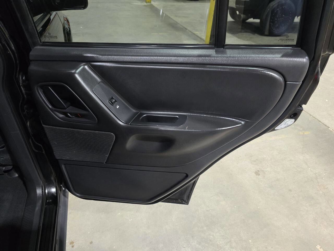 Used 2002 Jeep Grand Cherokee Laredo image 32