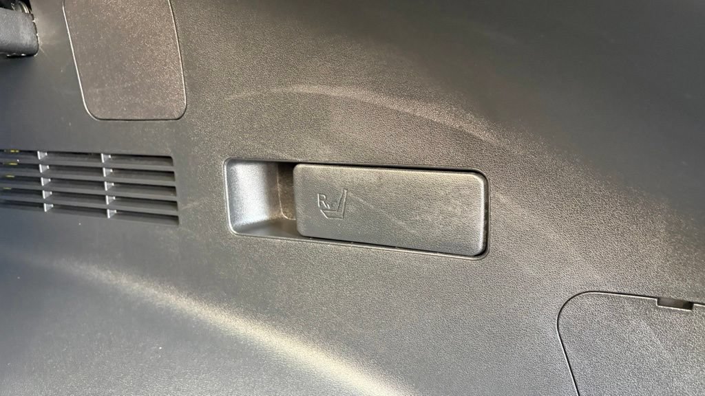 Used 2025 Kia EV6 Light AWD/4WD image 5
