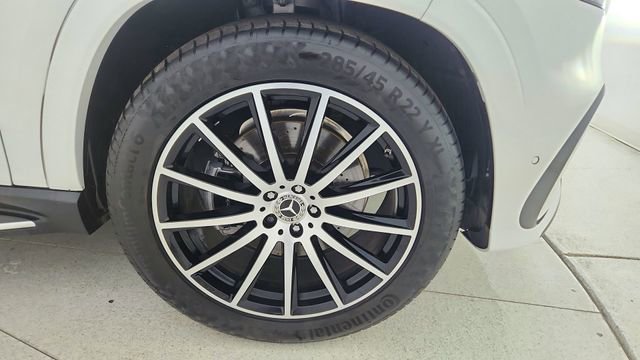 Used 2024 Mercedes-Benz GLS 450 4MATIC image 66