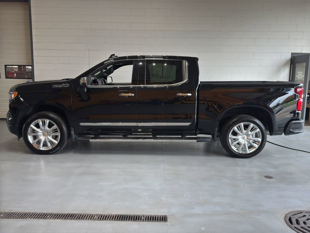Used 2023 Chevrolet Silverado 1500 High Country w/ High Country Premium Package image 48