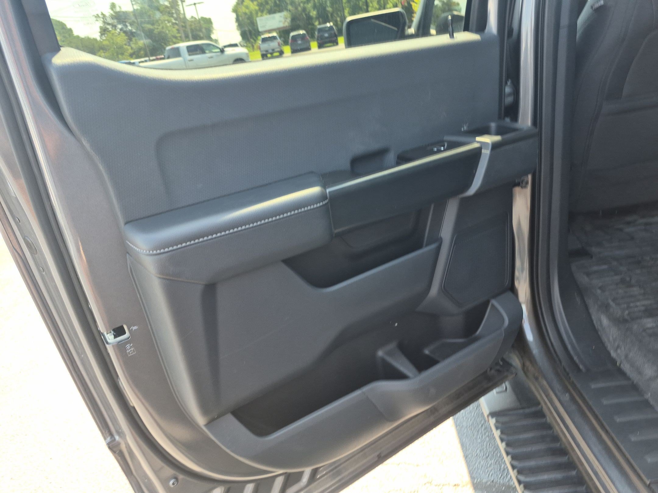 Used 2023 Ford F150 XL w/ STX Appearance Package RWD image 18