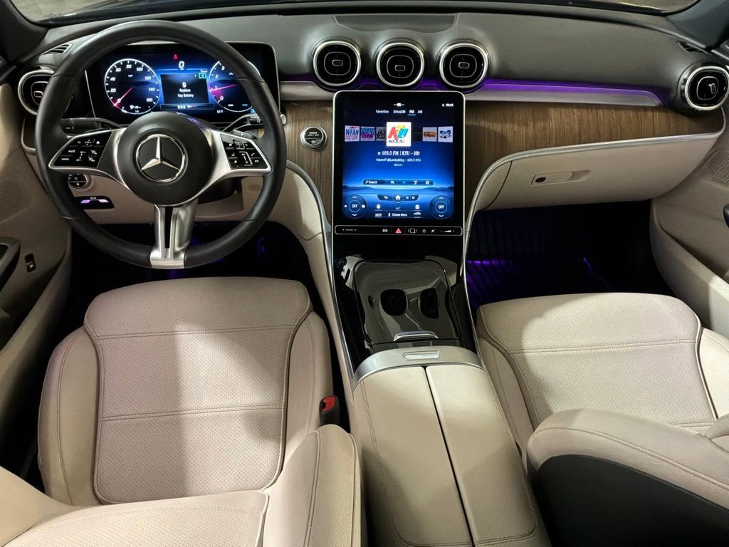 Used 2023 Mercedes-Benz C 300 4MATIC Sedan image 11