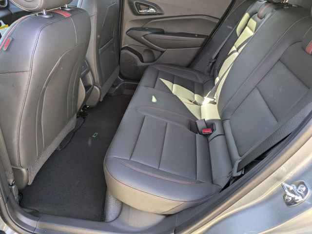New 2026 Chevrolet Trax RS w/ Sunroof Package FWD image 25