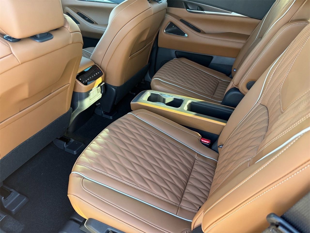 New 2026 INFINITI QX60 Autograph image 30