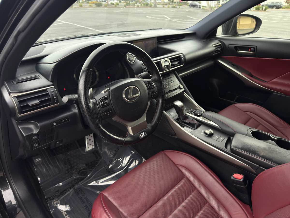 Used 2017 Lexus IS 300 F Sport w/ F Sport Package AWD/4WD image 15
