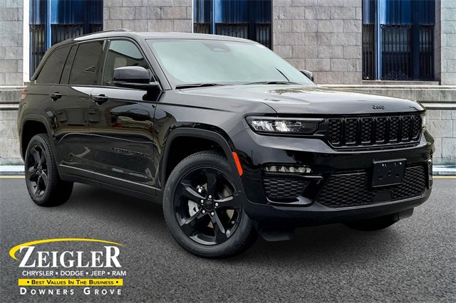 New 2025 Jeep Grand Cherokee Limited w/ Black Appearance Package