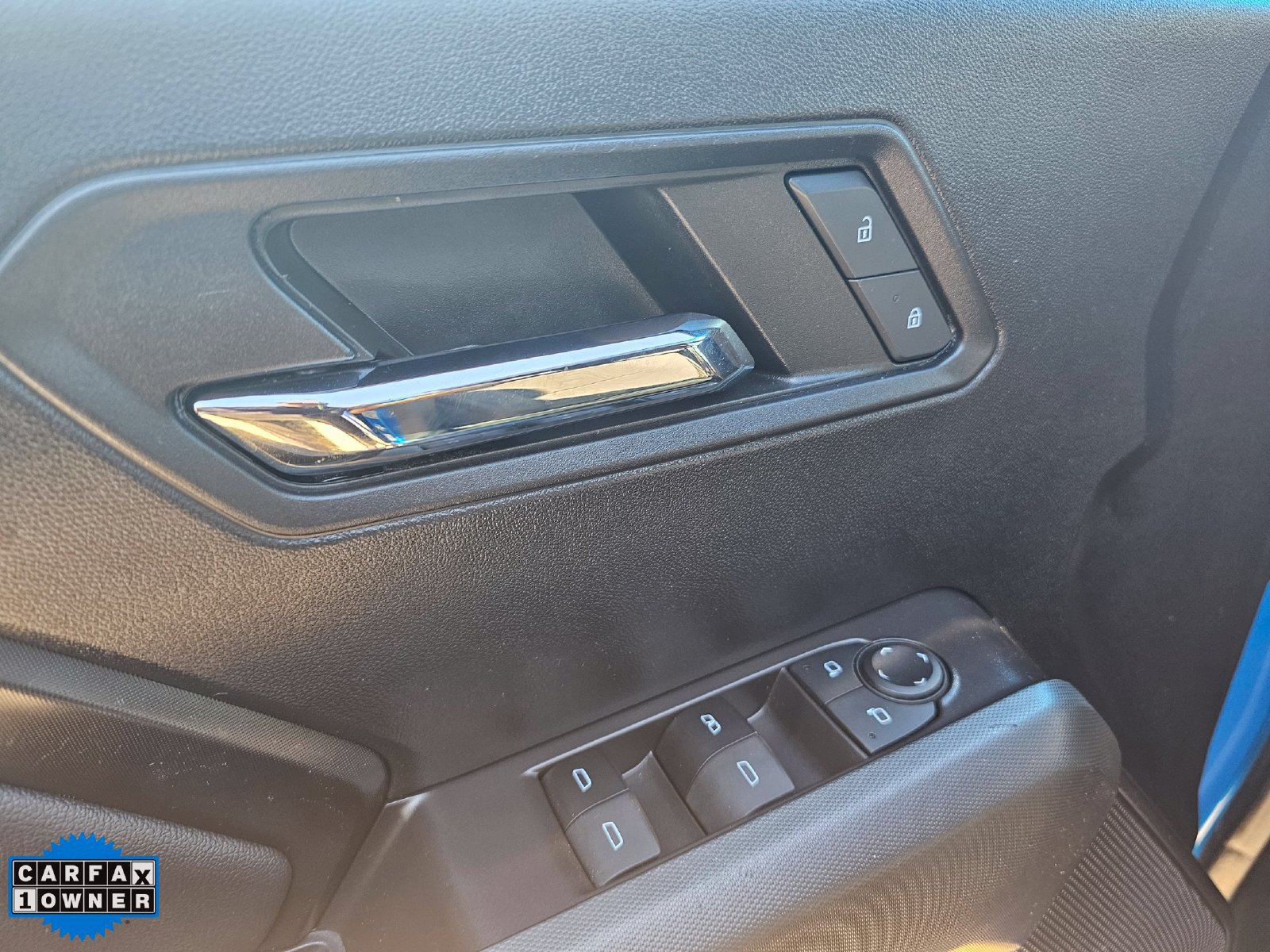 Used 2024 Chevrolet Colorado LT w/ LT Convenience Package AWD/4WD image 13
