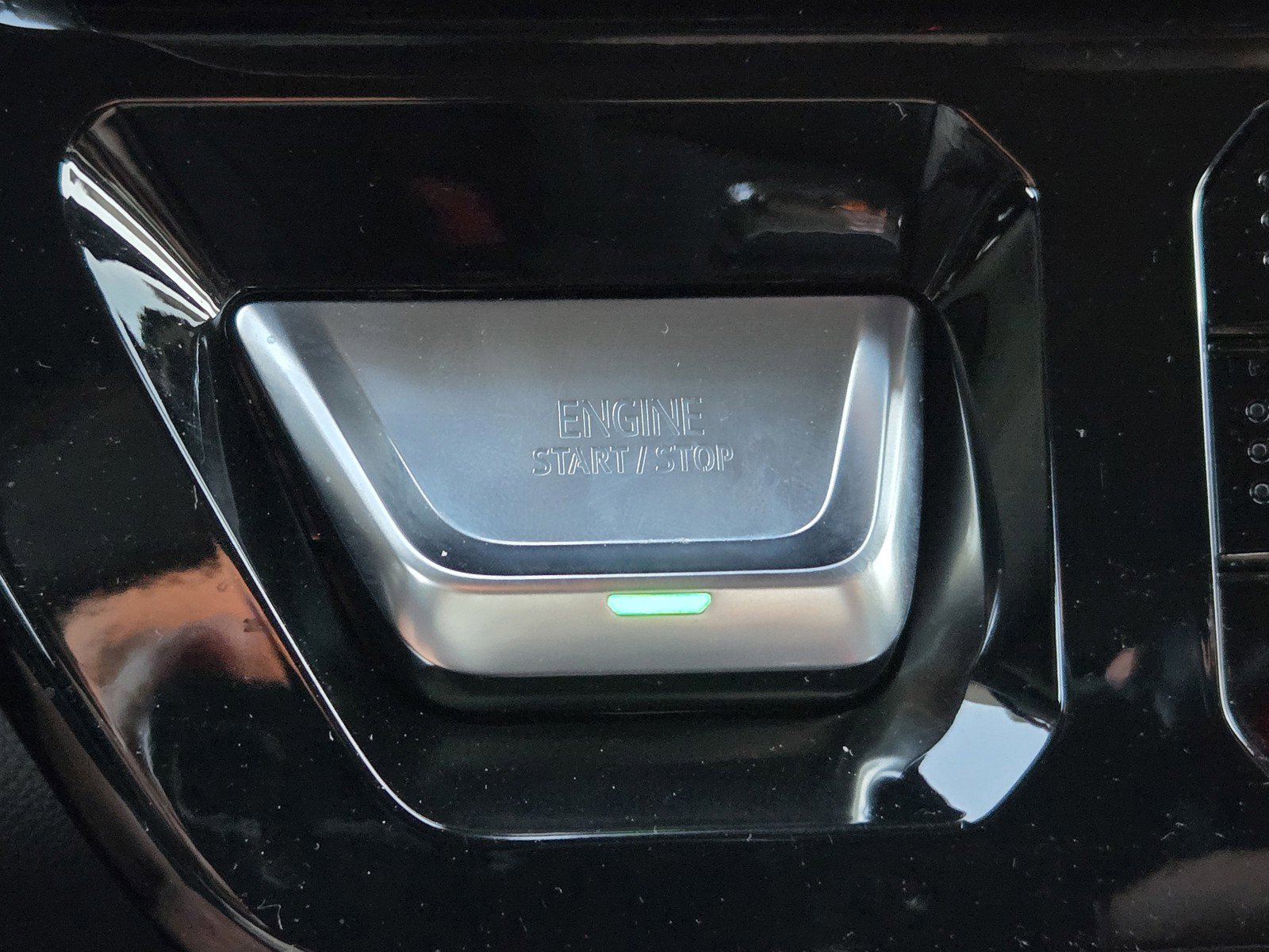 Used 2022 GMC Sierra 1500 Denali w/ Technology Package image 20