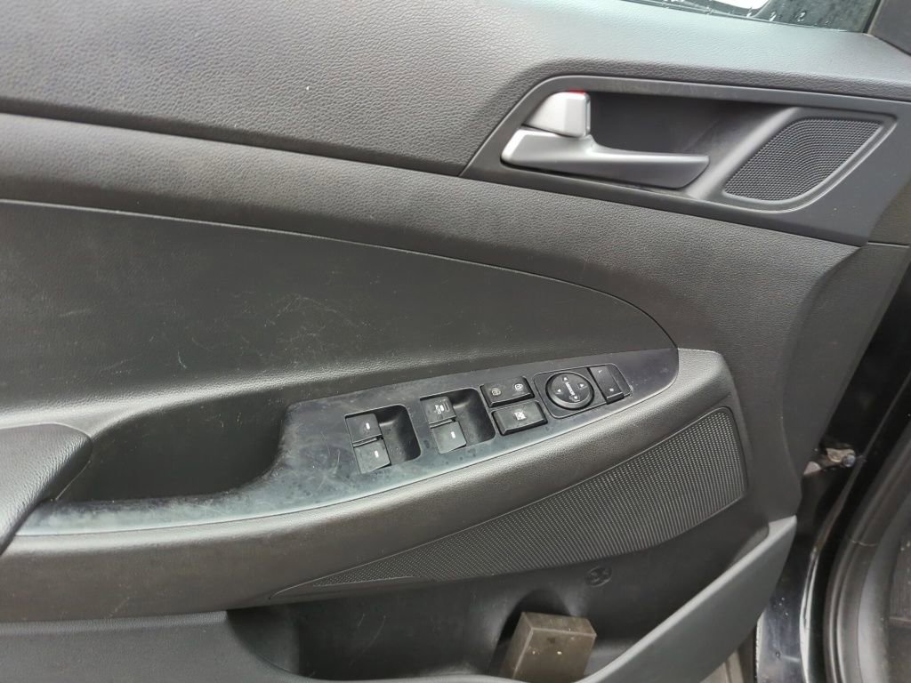 Used 2017 Hyundai Tucson Eco image 8