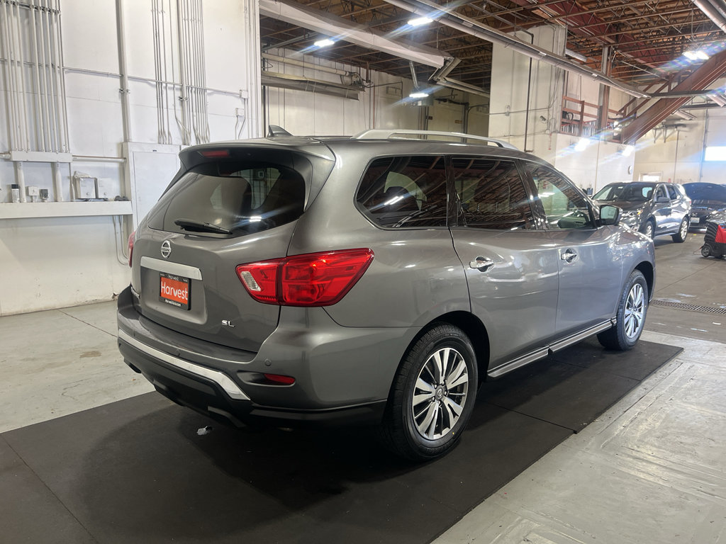 Used 2019 Nissan Pathfinder SL FWD image 7