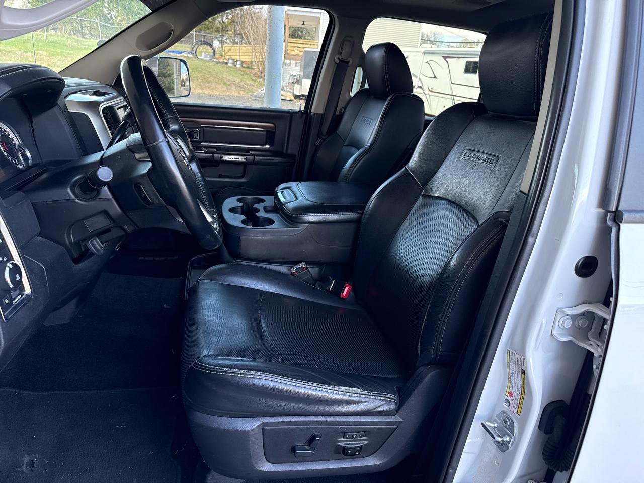 Used 2017 RAM 3500 Laramie image 5