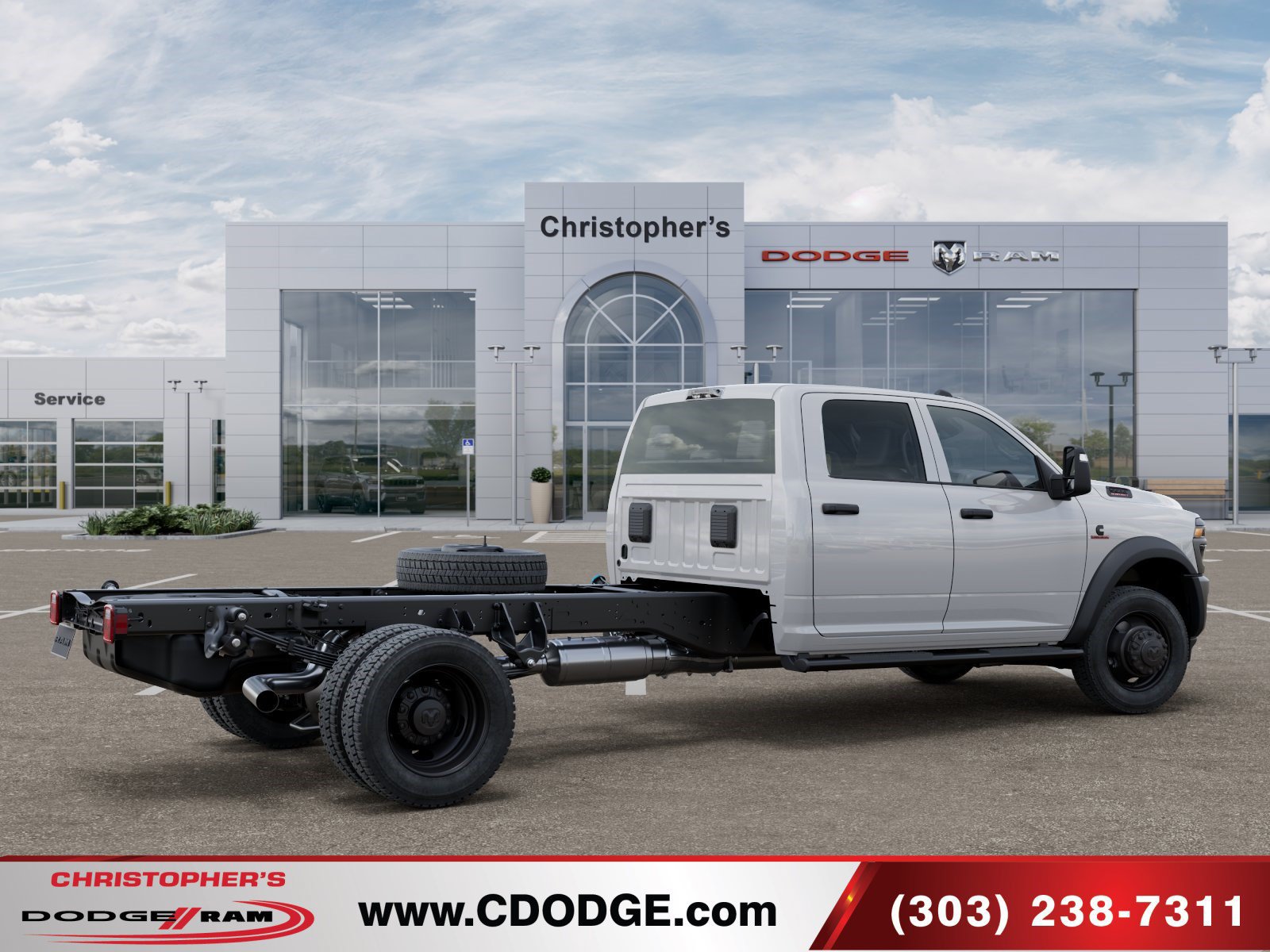 New 2026 RAM 5500 Tradesman AWD/4WD image 4