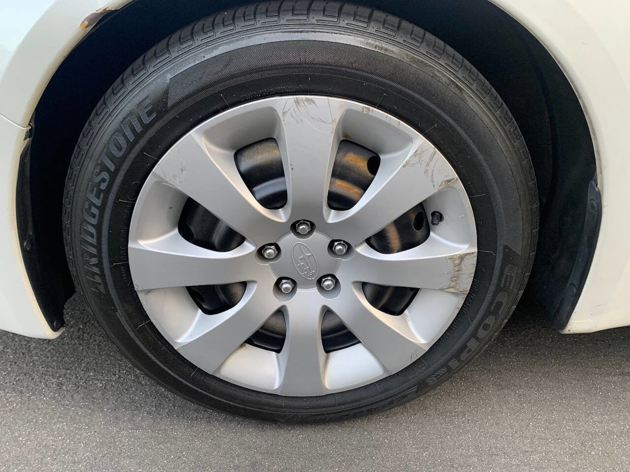 Used 2011 Subaru Impreza 2.5i image 32