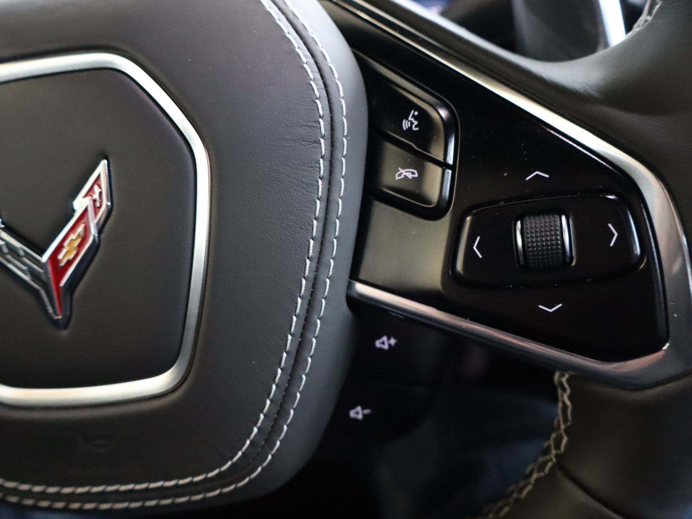 Used 2025 Chevrolet Corvette Z06 w/ Battery Protection Package image 19