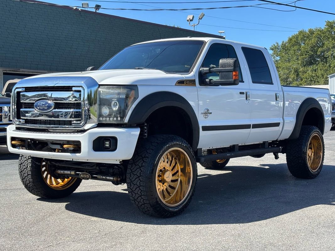 Used 2013 Ford F250 Platinum w/ FX4 Off Road Pkg image 9
