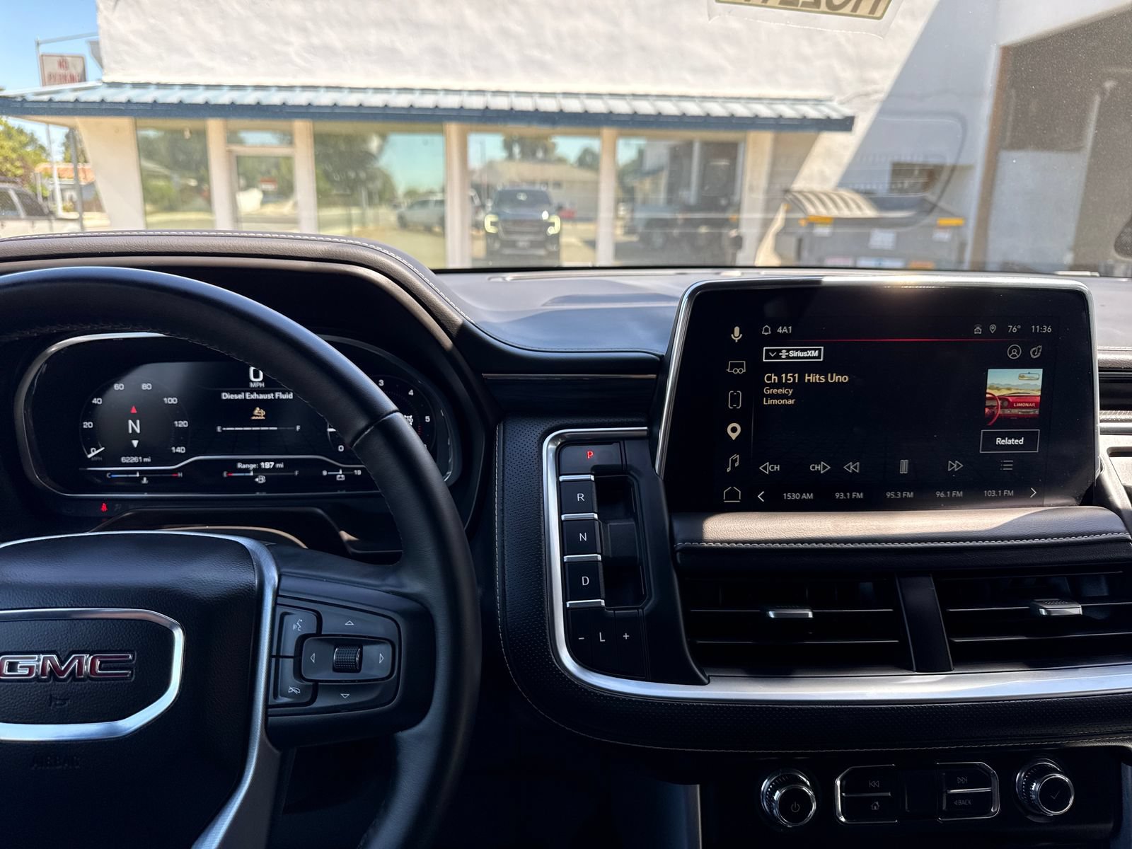 Used 2023 GMC Yukon SLT w/ Max Trailering Package AWD/4WD image 17