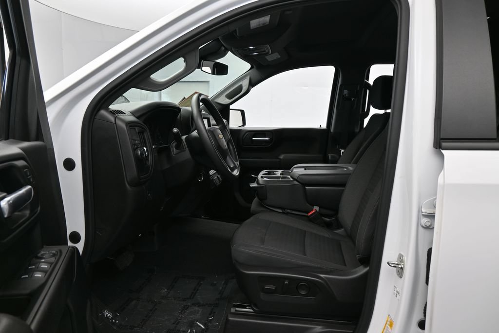Used 2024 Chevrolet Silverado 1500 Custom RWD image 10