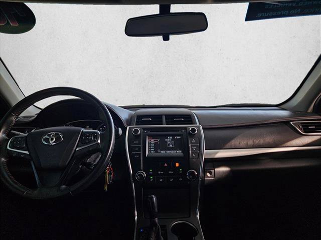 Used 2016 Toyota Camry SE FWD image 13