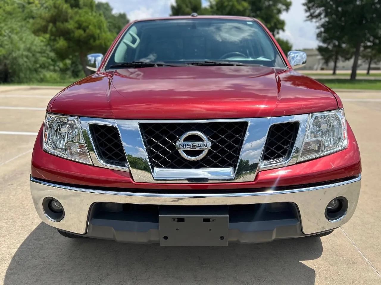 Used 2019 Nissan Frontier SL RWD image 3