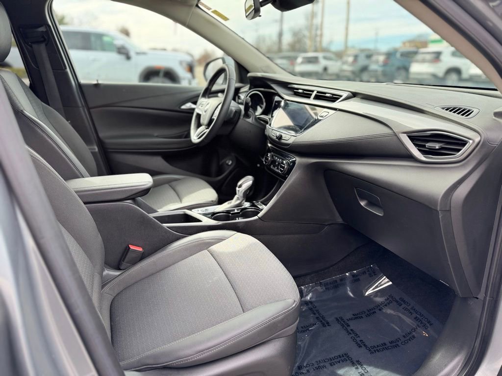 Used 2023 Buick Encore GX Select w/ Sport Touring Package image 11