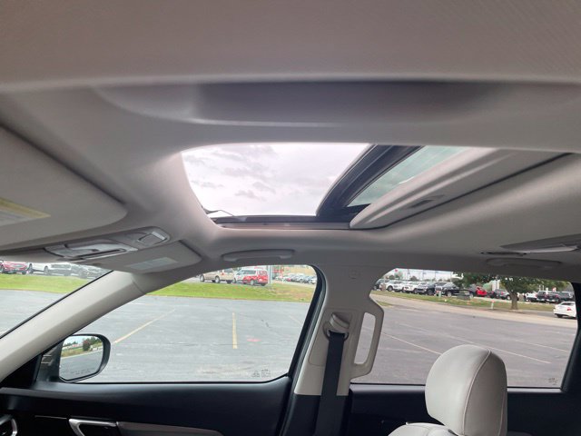 Used 2020 Kia Telluride S FWD image 47