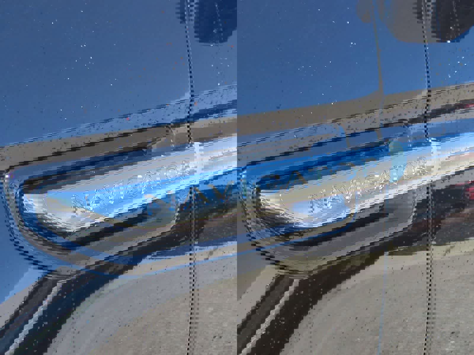 Used 2021 Lincoln Navigator Reserve w/ Luxury Package AWD/4WD image 13